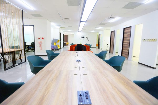 377b1694-12ab-4b25-9f53-43fd147b6117